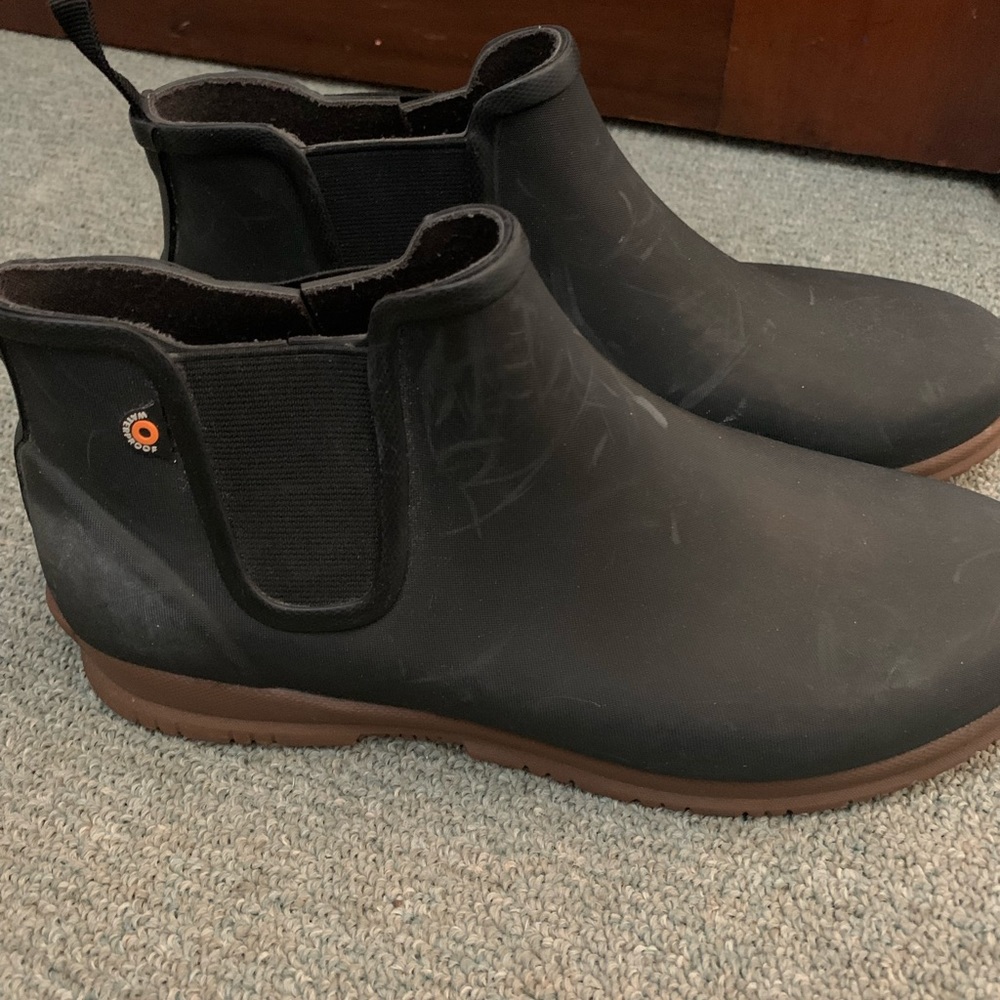 Rain boots